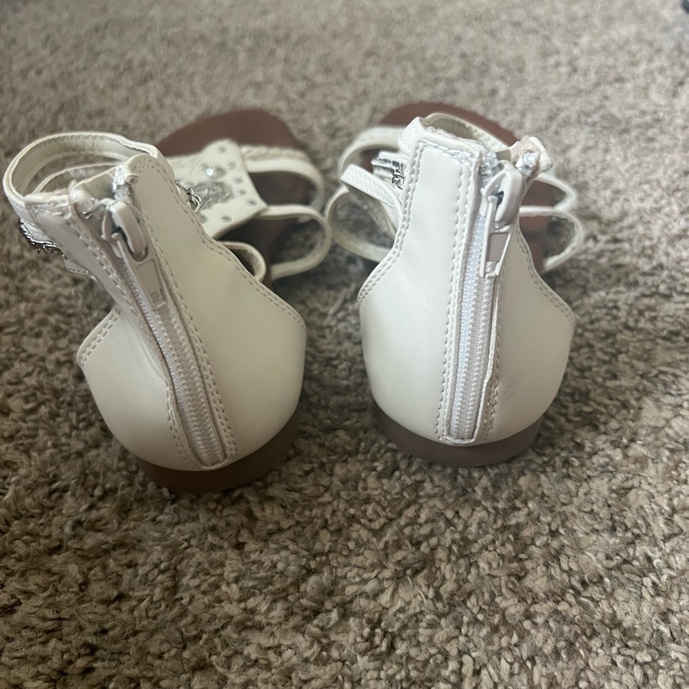 Sandals - Picture 5 of 5
